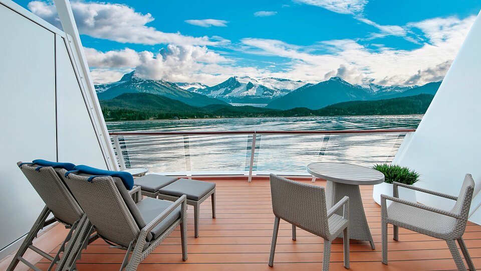 /images/r/alaska-cruise-ship-balcony/c960x540g158-222-2000-1258/alaska-cruise-ship-balcony.jpg