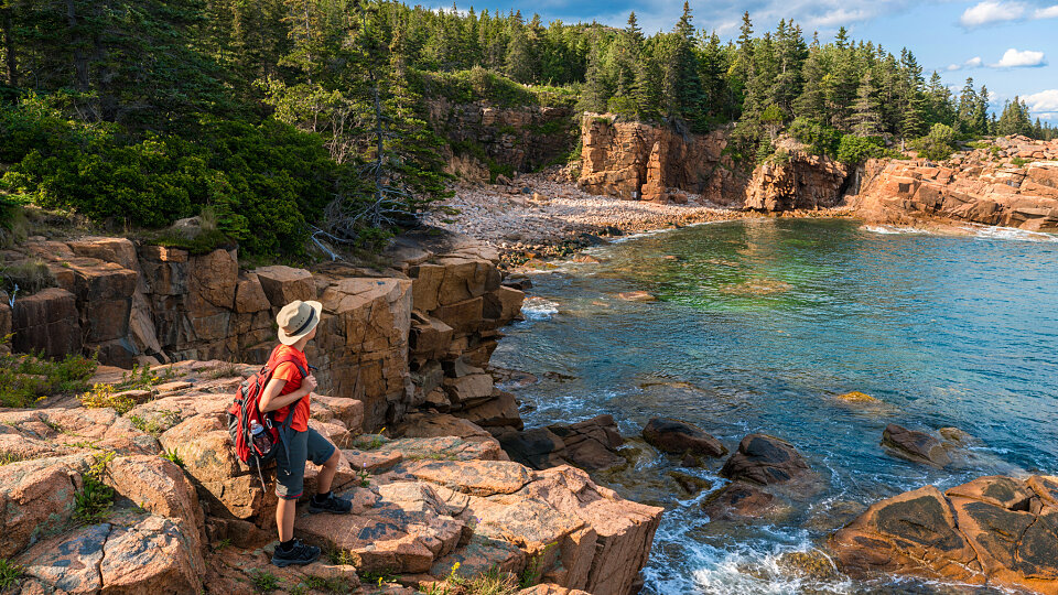 /images/r/bay-of-fundy_shutterstock/c960x540g0-183-2048-1335/bay-of-fundy_shutterstock.jpg