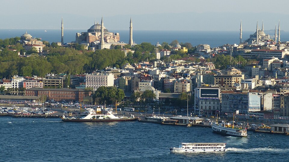 /images/r/istanbul-775927_1920/c960x540g111-217-1835-1186/istanbul-775927_1920.jpg