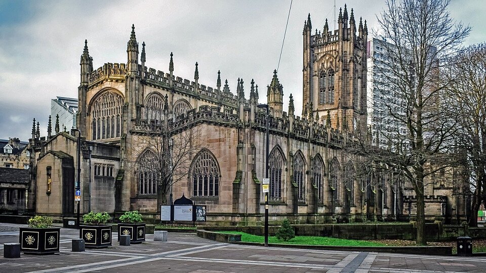 /images/r/manchester-cathedral-england/c960x540g0-76-1280-796/manchester-cathedral-england.jpg