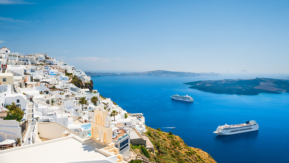 /images/r/santorini_greece_1/c960x540g1-406-3943-2624/santorini_greece_1.jpg