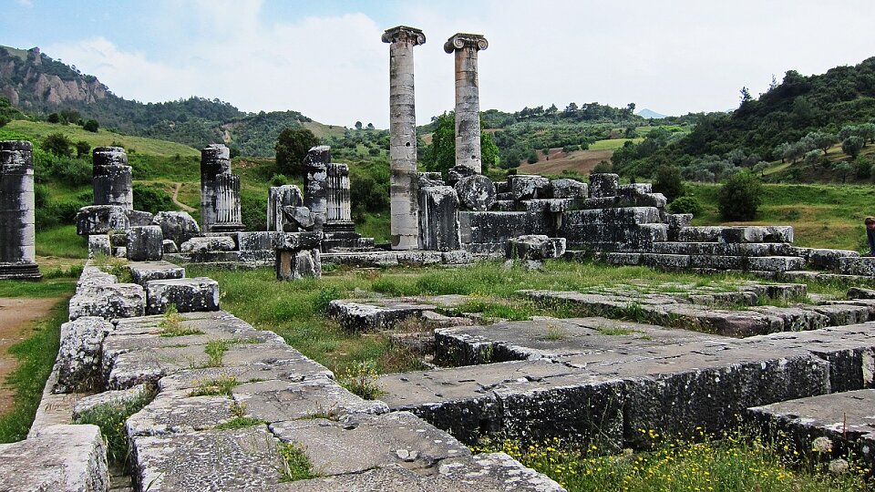 /images/r/sardis-roman-ruins/c960x540g0-128-1280-848/sardis-roman-ruins.jpg