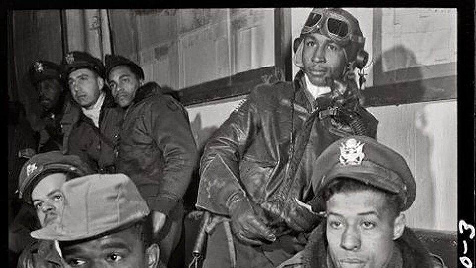 /images/r/tuskegee-airmen/c960x540g1-0-474-266/tuskegee-airmen.jpg